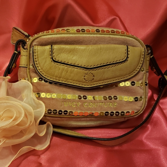 JUICY COUTURE Sequins Pink Gold Camera Crossbody - Picture 2 of 11